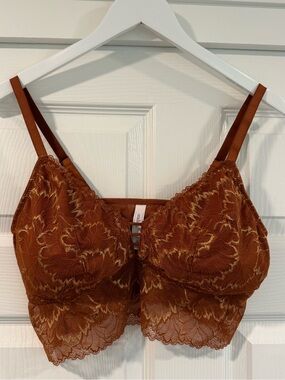 Auden Boho Fairy Scalloped Lace Bralette in Burnt Orange and Gold